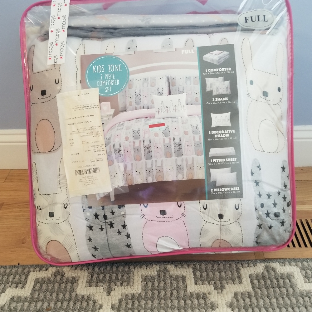 7 Piece Comforter Set